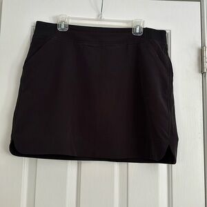 32 Cool Black Skort L